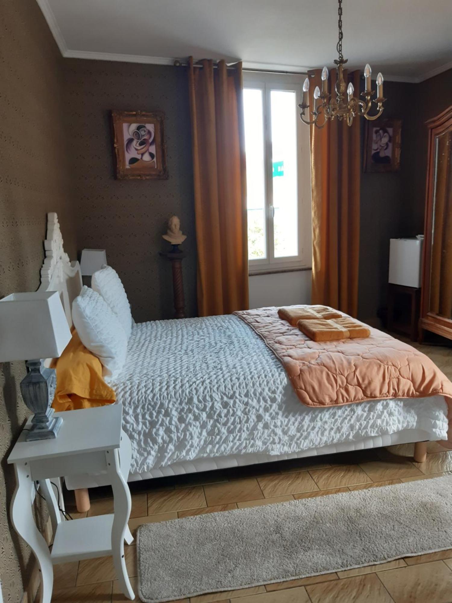 Face Cite - Chambres D'Hotes - Parking & Garage Gratuit - Wi-Fi Gratuit Carcassonne Eksteriør bilde